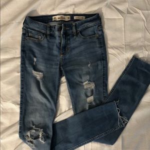Hollister Ripped jeans